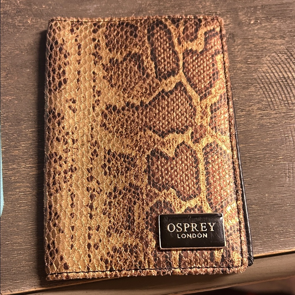 Osprey London Leather Snake‎ Print Passport Cover
